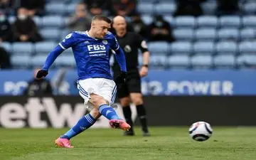 تاتنهام موفق به شکست لسترسیتی شد