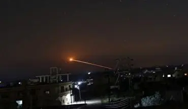 مقابله پدافند هوایی ارتش سوریه با موشک‌های رژیم صهیونیستی + فیلم 