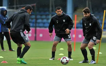 شاگردان کی‌روش با زمین پودگوریتسا آشنا شدند + عکس