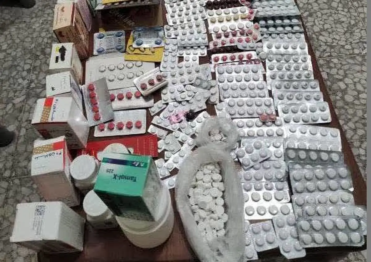 بیش از 12هزار حبه قرص غیرمجاز در کرمانشاه کشف شد