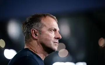 سرنوشت ژاوی در هاله‌ای از ابهام؛ مذاکرات پنهانی بارسلونا با سرمربی سابق بایرن!