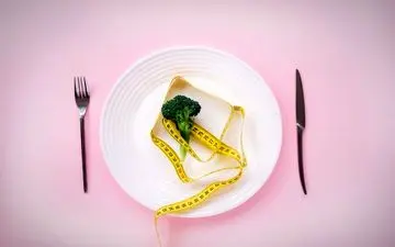 چرا بعضی از پزشک ها با رژیم بدون لکتین مخالفن؟‌