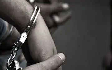 سارق ریز اندام تهران به دام افتاد 