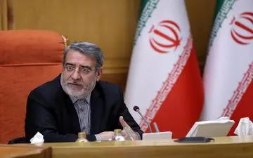 سیر نزولی نرخ ارز و سکه ادامه دارد