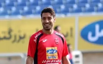 این ستاره تا پایان لیگ نوزدهم بازیکن پرسپولیس است