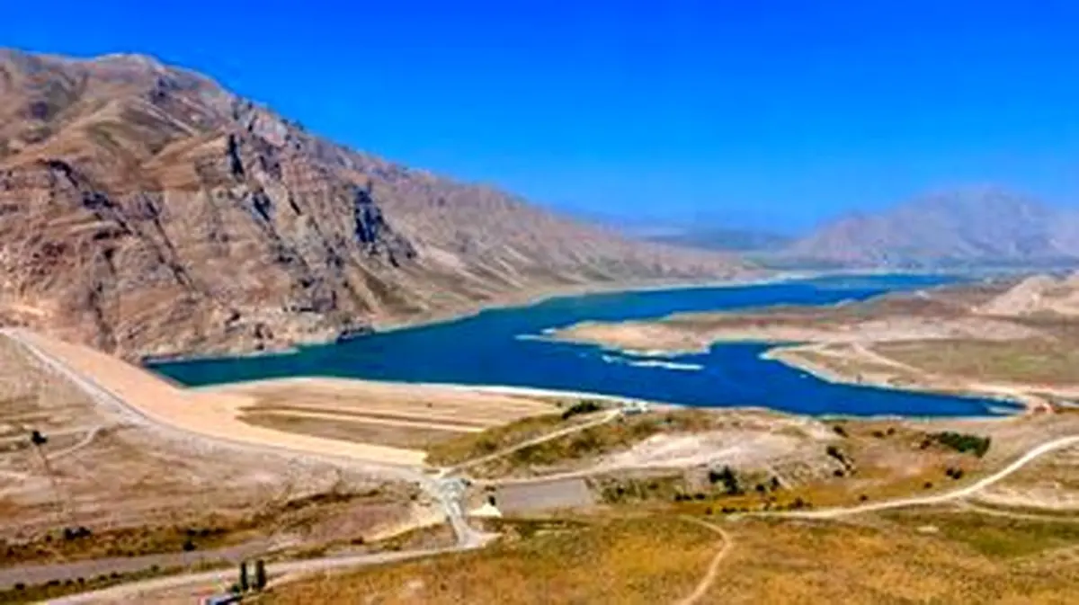 
وضعیت هولناک ذخایر آبی تهران/ سدهای تهران فقط ۳ درصد آب دارند
