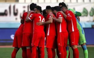 فرار جادوگر از شکست/ نوار پیروزی‌های ماشین‌سازی پاره شد