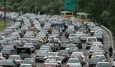  آخرین وضعیت ترافیکی امروز/ ترافیک در آزادراه کرج-تهران نیمه سنگین است