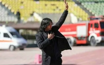 خداحافظی حسینخانی از بازیکنان / سرمربی مس نوین قهر کرد