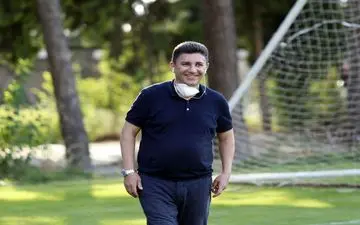 قلعه‌نویی: وضعیت تیم ملی برگرفته از وضعیت کلی فوتبال ماست