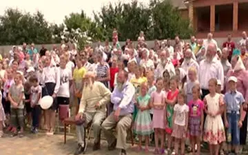 خانواده 346 نفری در اوکراین! + فیلم 