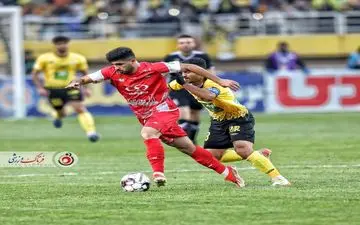 شبی تلخ برای سرخپوشان در اصفهان / گزارش تصویری دیدار سپاهان اصفهان و پرسپولیس تهران