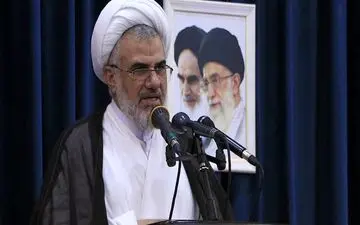 امام جمعه بندرعباس: نهضت صحیفه‌خوانی در مساجد راه‌اندازی شود