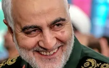 دعای شهید سلیمانی برای یکی از مجریان