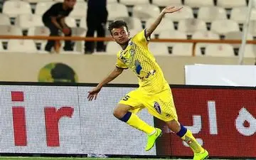 نفتی ها به حقدوست رضایت نامه نمی دهند