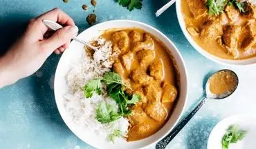 طرز تهیه مرغ تند هندی با ماست؛ غذایی خوش‌عطر و آسان با طعمی متفاوت!