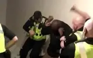 پلیس انگلیس مسلمان سیاه پوست را به باد کتک گرفت + فیلم 