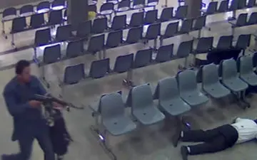 لحظه ورود تروریست‌های داعش به مجلس شورای اسلامی + فیلم