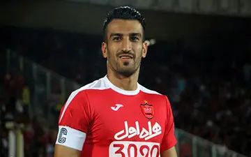 کاپیتان سابق پرسپولیس بازداشت شد/ ماجرا چیست؟