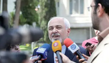  واکنش ظریف به شایعه استعفایش در حیاط دولت