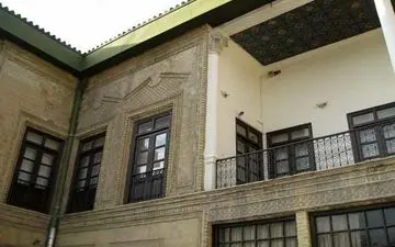  آشنایی با موزه باستان شناسی زنجان | خانه ذوالفقاری، بنایی ارزشمند