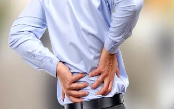 برای رفع کمردرد آب بنوشید