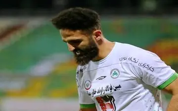 قریشی: هر چه به استقلال زدیم حسینی گرفت