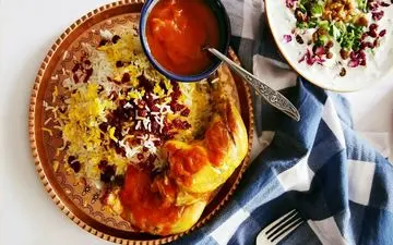 آموزش گام به گام پخت زرشک پلو با مرغ؛ ویدئویی که باید ببینید