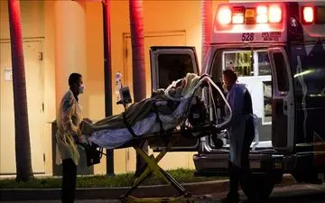 کرونا در آمریکا به اندازه همه‌گیری آنفولانزا در ۱۰۰ سال پیش قربانی گرفته است