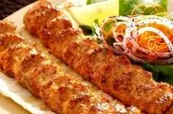 طرز تهیه کباب کوبیده مرغ با دنبه گوسفندی؛ خوشمزه و حرفه‌ای + نکات طلایی