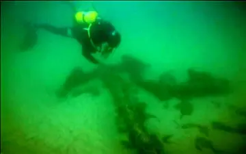 کشف لاشه یک کشتی قدیمی باری در پرتغال + فیلم 