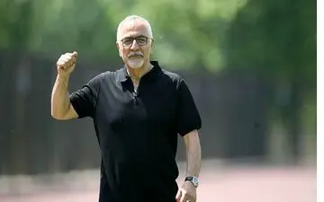 هیچ کس نمی‌تواند به من تهمت مالی بزند/برای آکادمی استقلال کیسه ندوخته‌ام