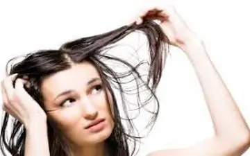اگر از چرب شدن موی سر رنج می برید این مطلب را بخوانید