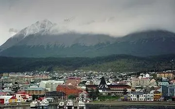  سفر به اوسوایا، نقطه ای در انتهای جهان