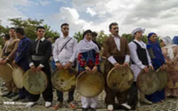  اجتماع بزرگ دف نوازان ایران در سنندج