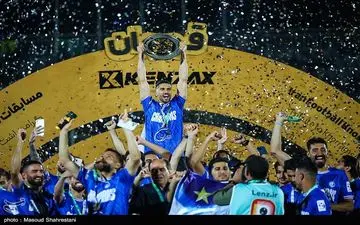 تبریک فجری‌ها به قهرمانی استقلال؛ احترام رنگی ندارد