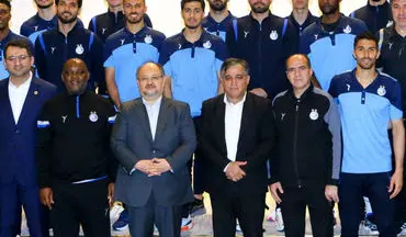 استقلال لیگ را شروع نکرده از تراکتور، سپاهان و پرسپولیس عقب افتاد