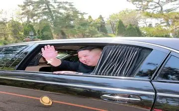 اسکورت ویژه رهبر کره شمالی در چین 