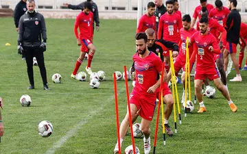 رقابت سخت دو ستارۀ پرسپولیس برای فیکس شدن