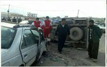 مصدومیت ۴‌نفر در تصادف جاده ای+تصاویر