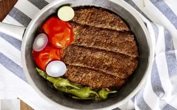 ترفند طلایی؛ کباب تابه‌ای دیگر نمی‌چسبد!