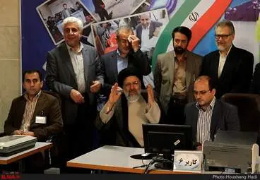 گزارش تصویری ثبت نام روحانی و رئیسی در انتخابات ریاست جمهوری