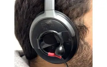 هدفون هوشمند، گفت‌وگو در محیط پرسروصدا را آسان می‌کند