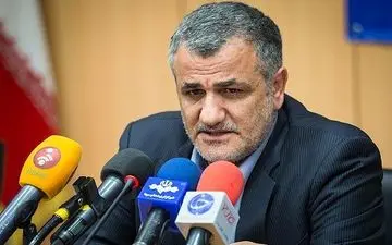 انجام اقدامات لازم برای جلوگیری از یخ زدگی معابر/استقرار هزار و 350 دستگاه ماشین آلات برف روبی در پایتخت