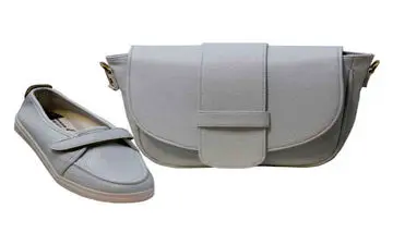 نحوه تمیز کردن کیف و کفش سفید