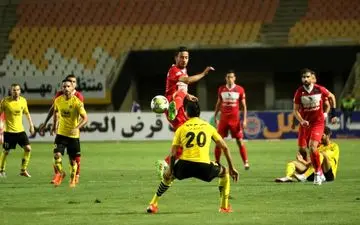 فوری: برگزاری دیدار سپاهان و نساجی با حضور تماشاگران