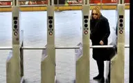 موج زدن فرهنگ در متروی نیویورک! + فیلم 