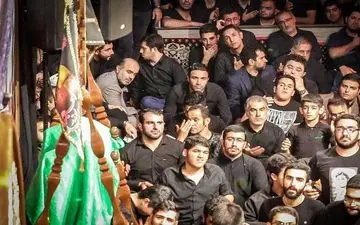 حضور جواد نکونام در هیئت جوادمقدم /عکس