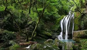 آبشار زیبای "پشمکی" در شهرستان رامیان + فیلم 