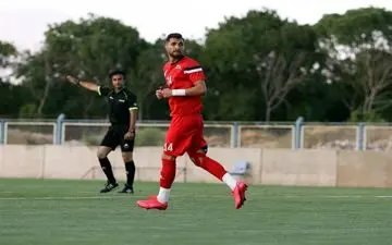 تیموری: همه تیم‌ها می‌خواهند برابر تراکتور دفاع کنند/ نباید به چیزی جز قهرمانی فکر کنیم 